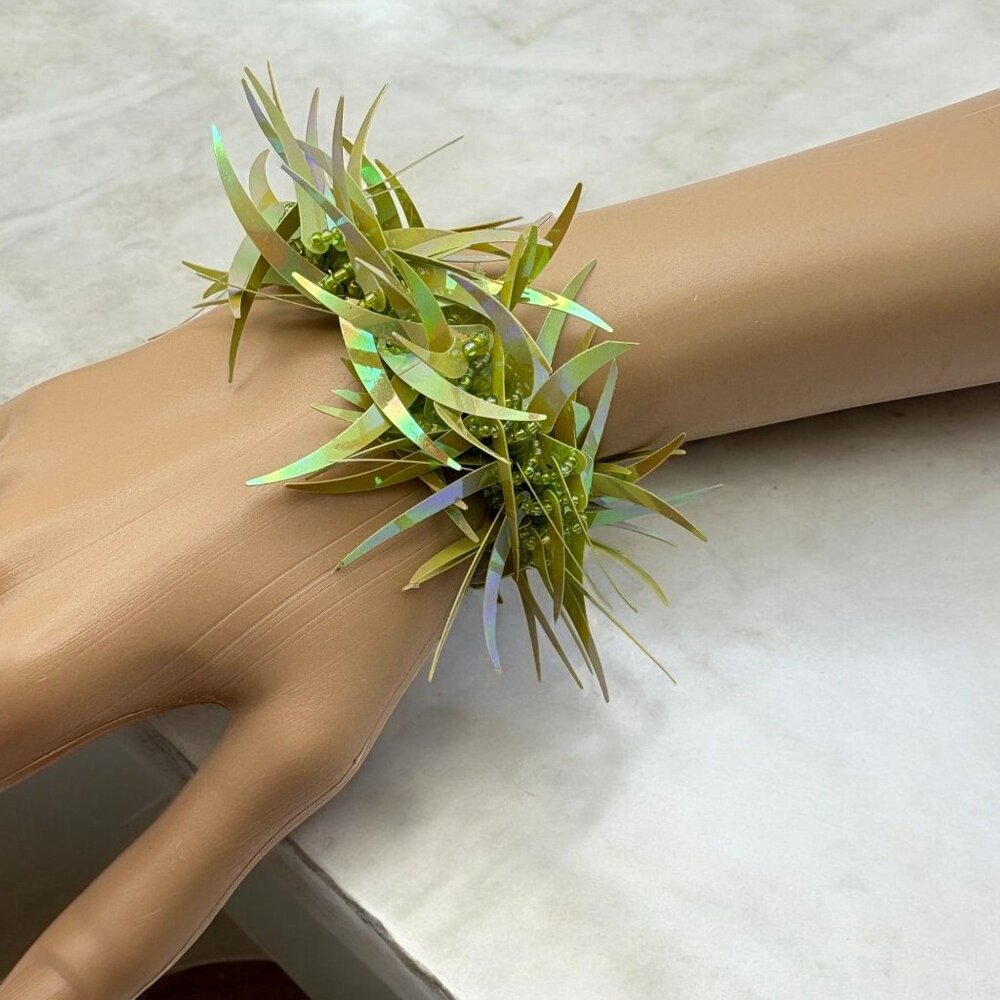 Iridescent Green Beaded Stretch Bracelet Tropical Bird Handcrafted Spiky Sequin